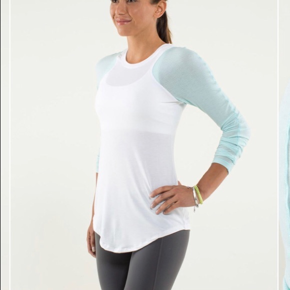 lululemon athletica Tops - Lululemon Digni Tee.
